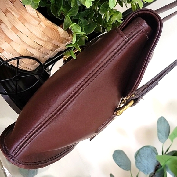 CoachVintage9808EquestrianFlapBagMahoganyBrownBrassHardwareUSA🇺🇸 - Picture 6 of 17